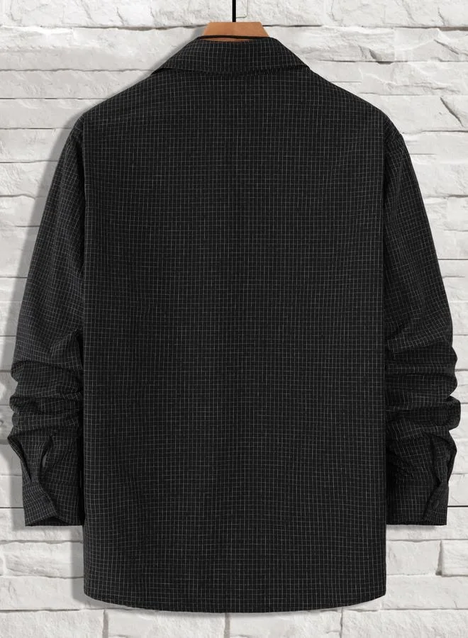 تايك تو قميص مربعات مع جيوب